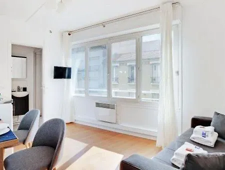 Apartamento Cosy Pres De La Tour Eiffel, Ideal Pour 2 Pers Paris